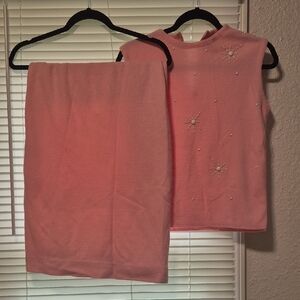 Pink Sleeveless Top and Skirt Set with Embellishments